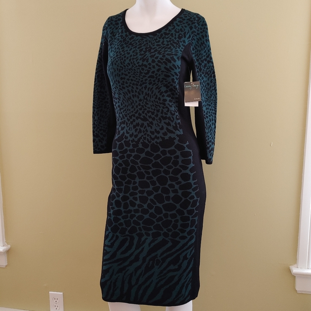 Gabby Skye New Womens Dress